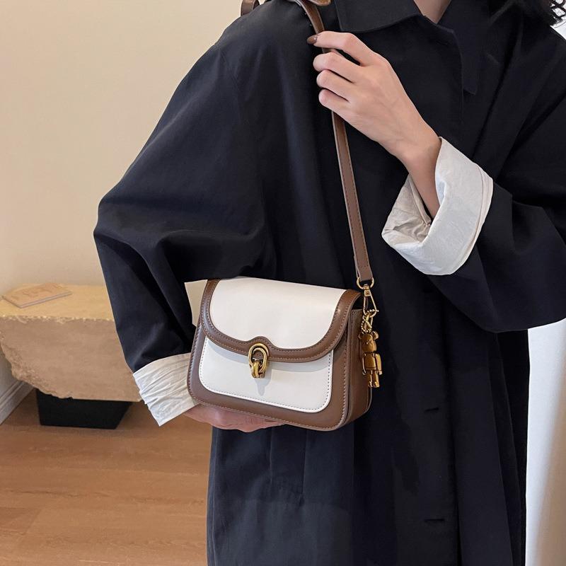 Small bag women's autumn and winter versatile new retro shoulder messenger bag work small square bag