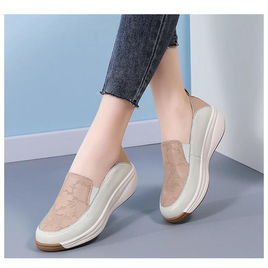2025 Thick Soles Add Women Plus 43 Casual Sports Women's Shoes 100% Leather Breathable Light Fashion Single Shoes Walking Shoes