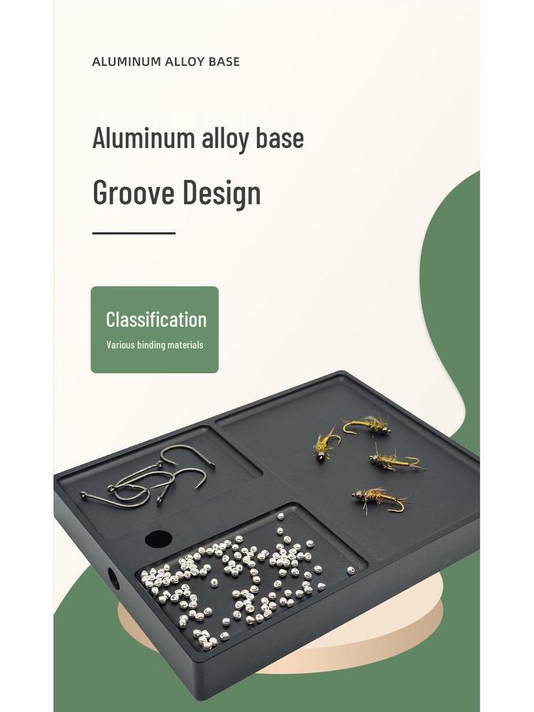 BLF E Model Univerzální stanice pro háčkování a vázání mušek s rotačním vazačem uzlů, navíječem vlasce a navlékačem nití