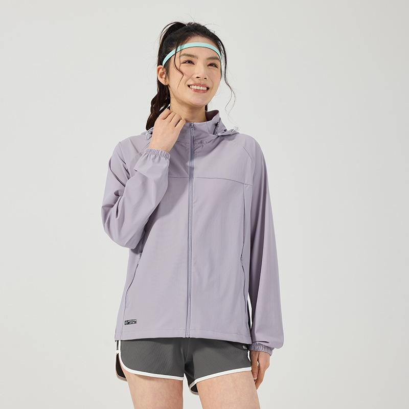 1011 Summer New UPF10 + UV Protection Jacket Female Couple Ice Silk Quick-drying Breathable Sunscreen Clothing