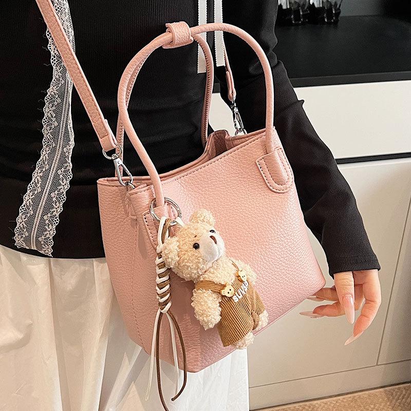 2025 Spring Simple Versatile Fashion Solid Color Portable Bucket Bag Premium Commuter Casual One Shoulder Crossbody Women's Bag