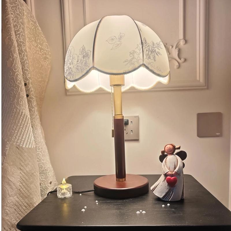 Vintage Resin Angel Girl Figurine, Cute Rustic Farmhouse Decorative Ornament