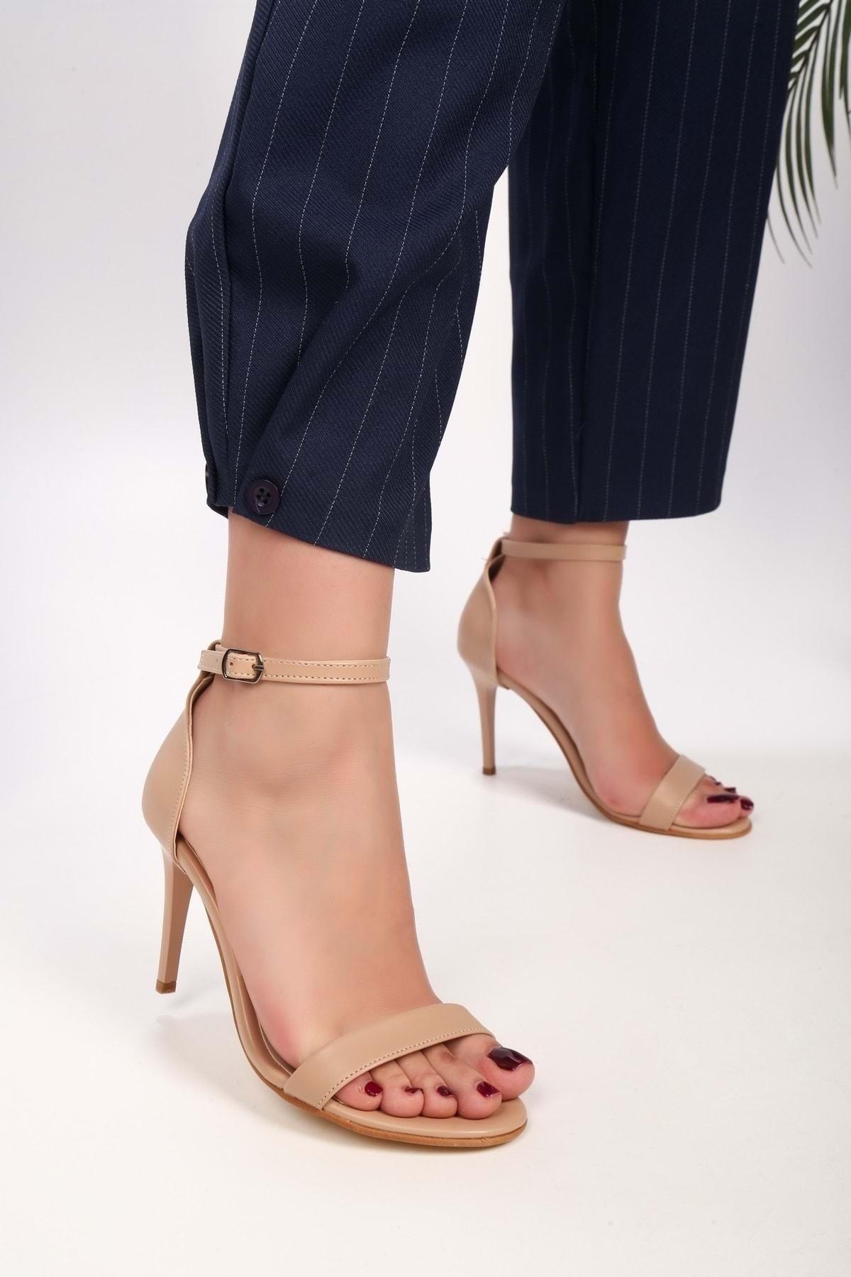 

Женские модные туфли на каблуке Бежевые туфли на каблуке с одним ремешком 35