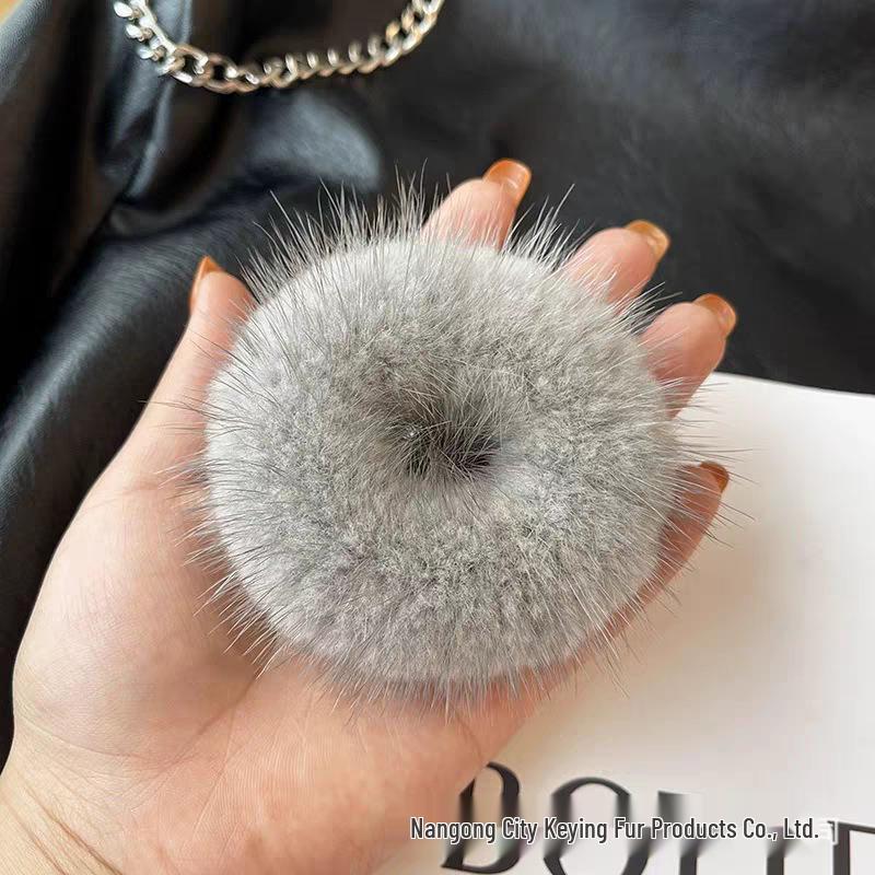 Korean Mink Fur Hair Tie: Cute & Plush High-End Hair Accessory for Women