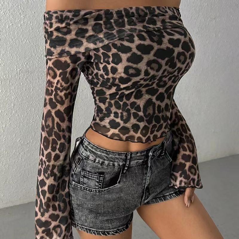 Autumn Women's T-shirt New Streetwear Fashion Long Sleeves O-Neck Tees Sexy Leopard Backless Female Versatile Knitted Clothing