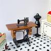 Realistic Miniature Sewing Machine Dollhouses Decors Retro Design for Nostalgic Collectors and Home Decoration