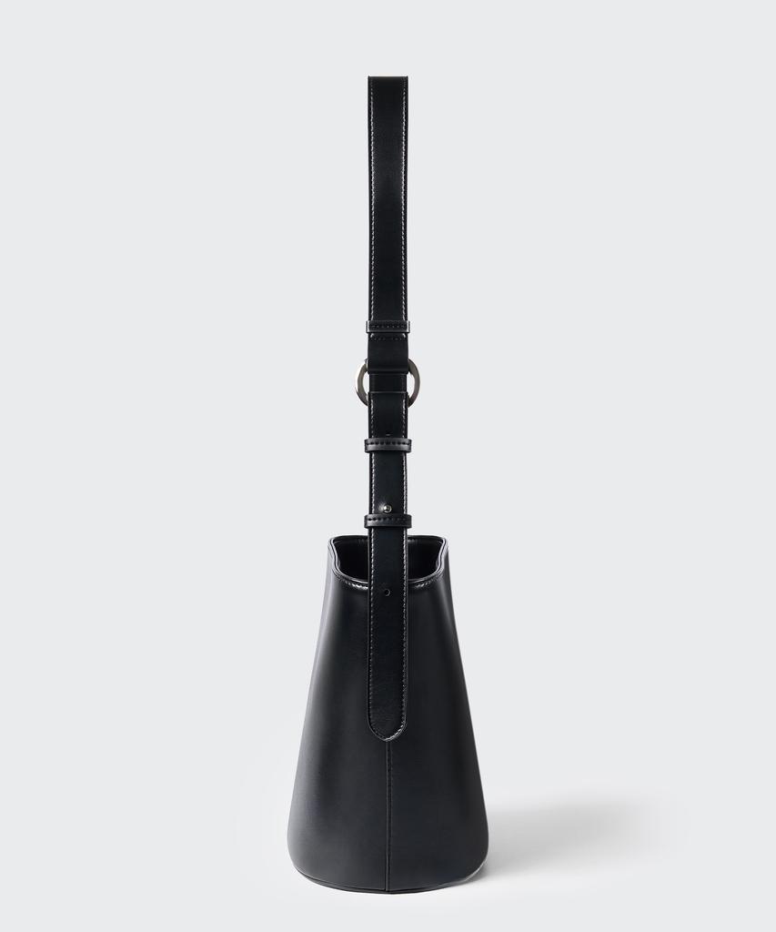 Musinsa Standard Woman Women'S Bucket Shoulder Bag [Black]
