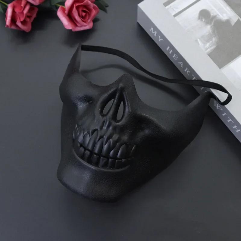 Totenkopfmaske Horror Halbgesichts-Skelettmaske für Halloween Karnevalsparty Jagdspiel CS Cosplay Requisiten Totenkopf-förmiger Gesichtsschutz