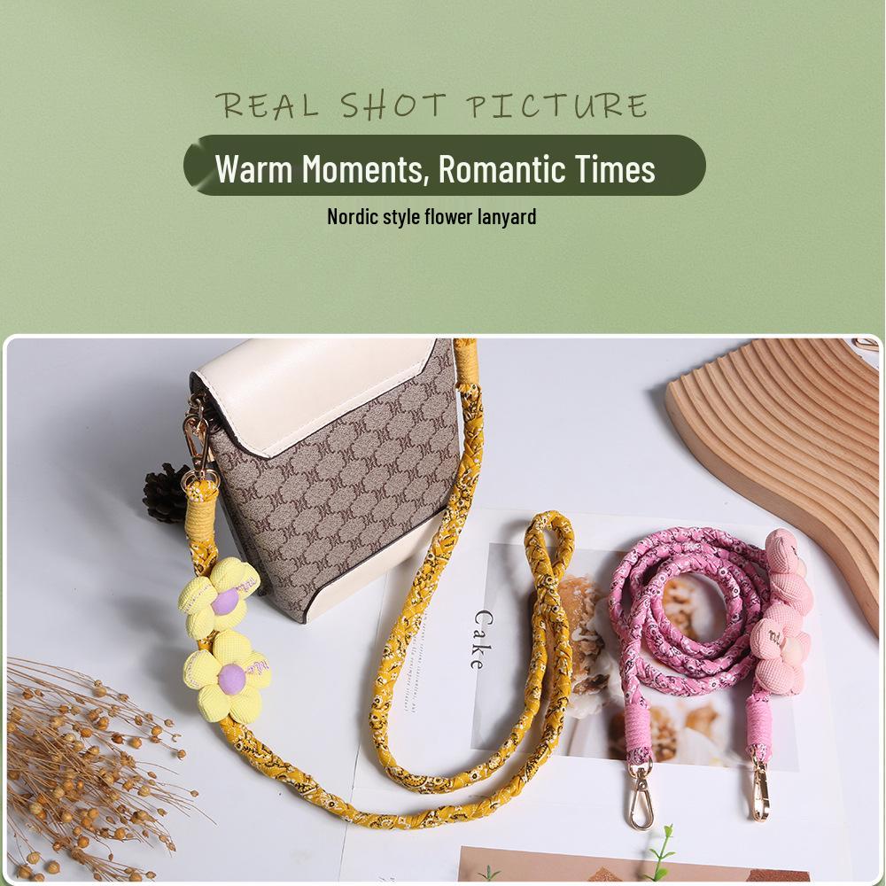 Daisy Flower Crossbody Phone Lanyard: Anti-Lost Handmade Woven Strap with Pendant