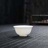 Chinesische weiße Porzellan-Teetasse Kung Fu Teegeschirr Keramik-Teeschale Kreative handgefertigte Tassen Kleines Weinglas Phnom Penh Teetassen Geschenk