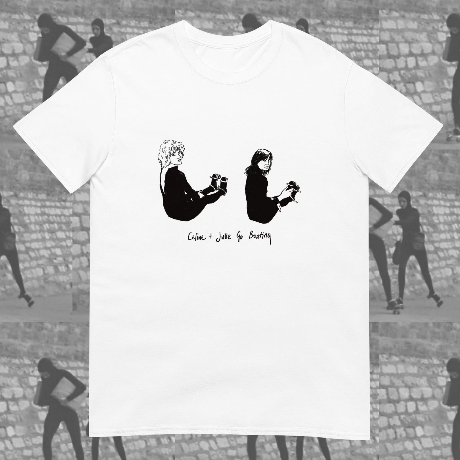Celine and Julie Go Boating Jacque Rivette Juliet Berto Unisex T-Shirt M