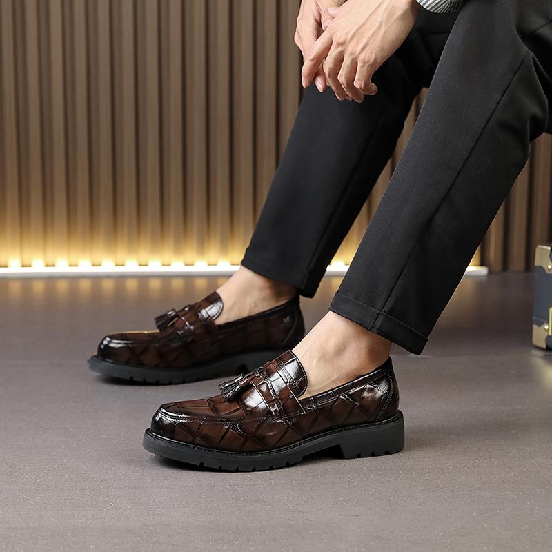 Men Thick Soled Leather Business Shoes Trends Casual Men Party Driving Tassel Loafers Shoes Breathable Men Casual High-End Shoes