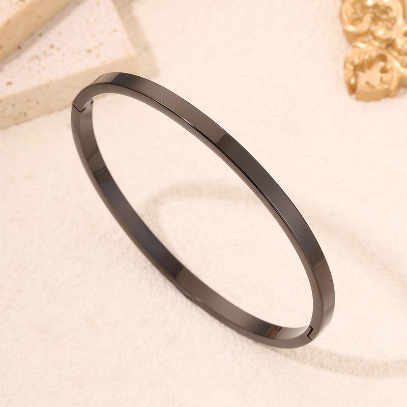 Women's High-End Non-Fading Titanium Steel Bracelet with Polished Buckle Bangle