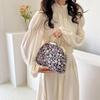 2026 New Vintage Women Original Handmade Chain Shoulder Bags Wedding Top Handle Totes Lady Lock Shell Clip Flower Small Handbags