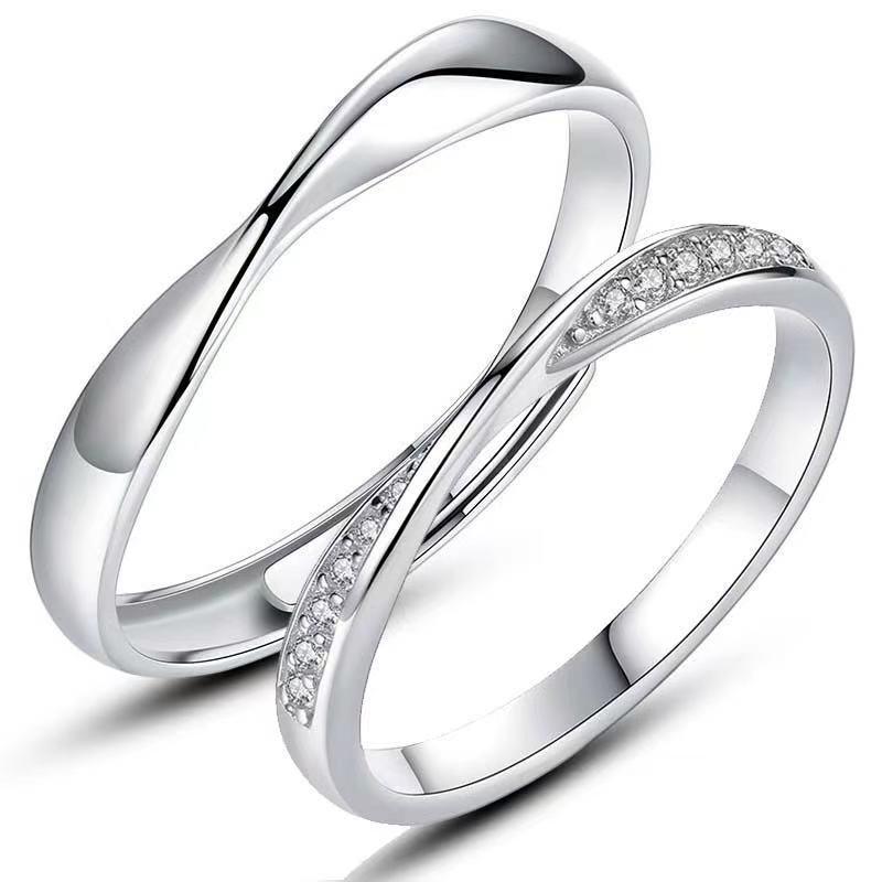 Anelli di Coppia in Zirconio Stile Coreano con Corona per Uomo e Donna - Regolabili, Semplici e alla Moda Anelli di Matrimonio