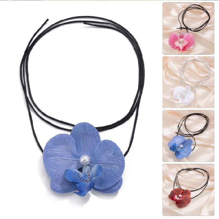Flower Designed Necklace Accessory Stylish Flower Pendant Necklace Trendy Neckpiece Adornment for Gatherings