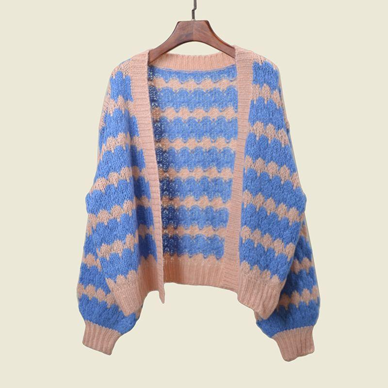 

Autumn New Outerwear Loose Version Lantern Sleeve Color Matching Shawl Wool Knit cardigan Blue All yards