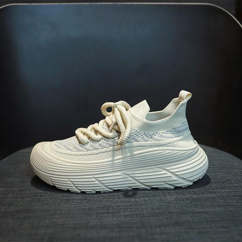 Breathable Women Soft-soled Casual Shoes Lightweight Female Mesh Shoes Fashion Tennis Outdoor Soft Lace Up Women's Sneakers D87