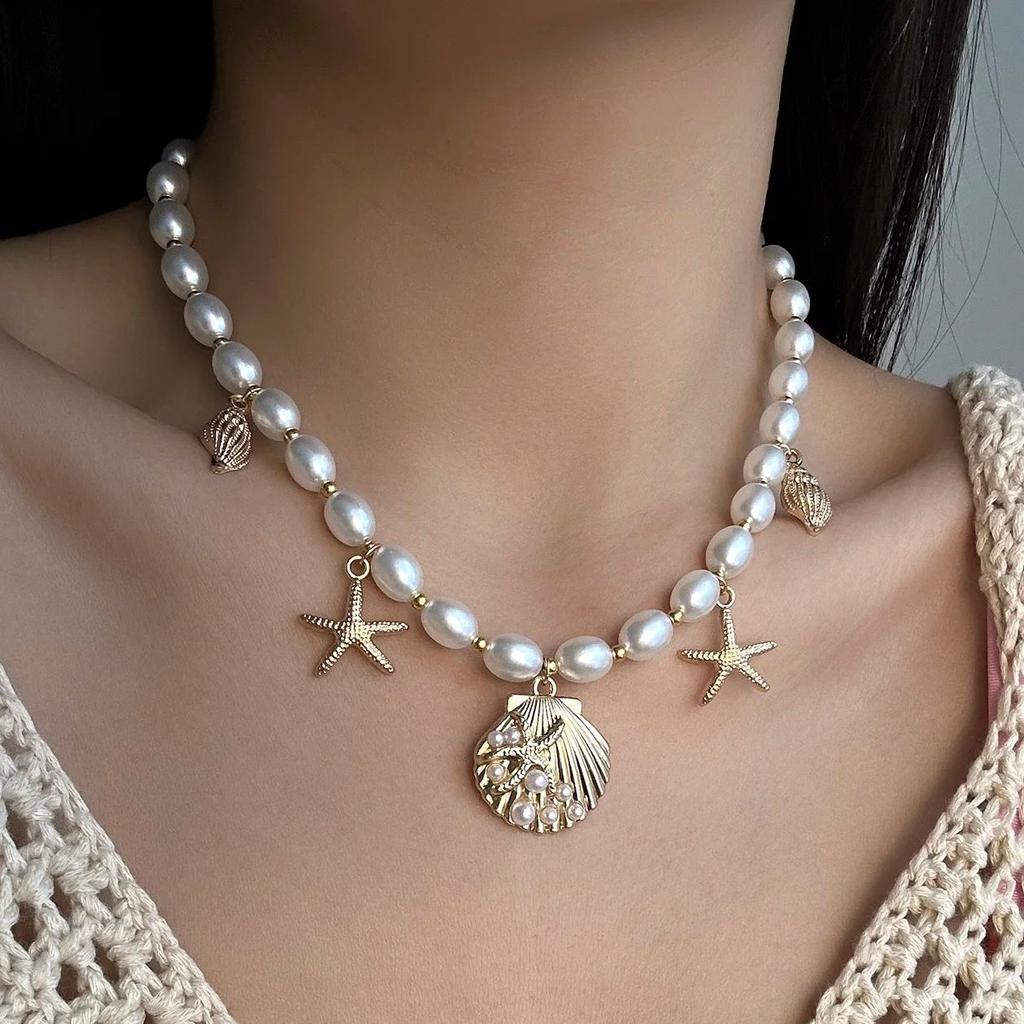 Trendy Elegant Imitation Pearl Metal Pendant Necklace for Women Ocean Shell Starfish Conch Choker Necklace Vacation Jewelry Gift