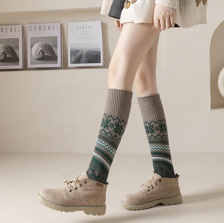 Autumn/Winter Warm Leg Warmers: Korean Knit Color Block Socks - European Style Women's Calf Foot Cover