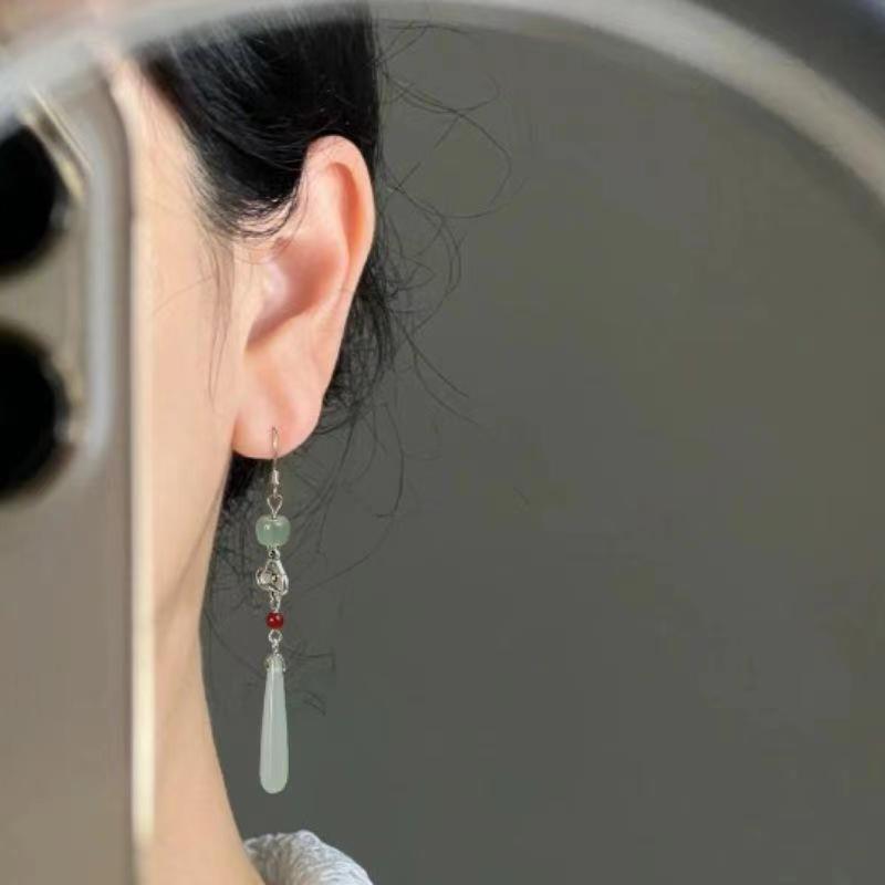 Song Dynasty ethnic style fringed earrings tide cold earrings ancient style cheongsam Hanfu earrings