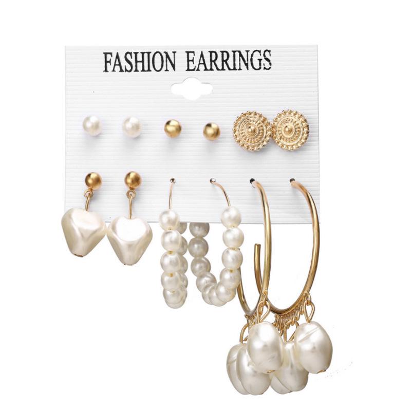 European & American Retro Pearl-Set: Creative French Gold Earrings, 6-Piece Set.