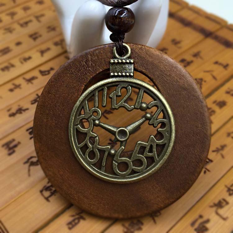 Retro Leather Rope Necklace with Wooden Alloy Pendant for Cotton and Linen Sweaters