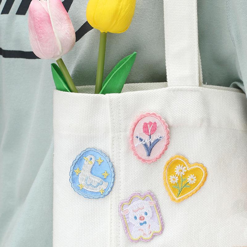 Self-Adhesive Cute Japanese Embroidery Cloth Sticker, Clothes, Schoolbag, Pants, Mobile Phone Patch, Hole Sticker, Hand Ledger Decorative Sticker