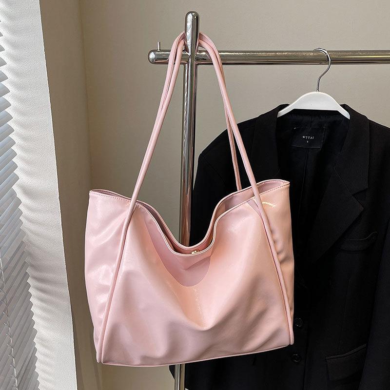 Casual simple style solid color soft leather large capacity tote bag fashionable versatile texture shoulder women's bag