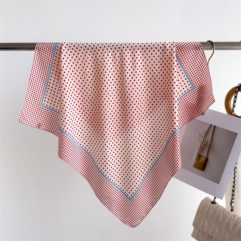 Luxury New Printed Scarves Women's Silk Scarf Spring and Summer Floral Decorations Small Neckties Hairbands Bags Wholesale