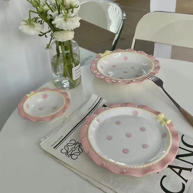 Keramikgeschirr-Set im koreanischen Stil: Punkte Schleife - Niedliche Reisschalen & Tiefe Teller