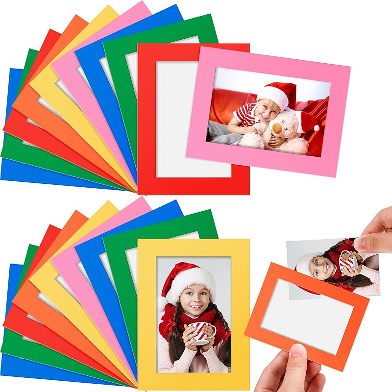 Soaoo 60 Pcs Magnetic Picture Frames Wallet Size Picture Frames 2.5 x 3.5 Inches Reusable Magnetic Photo Sleeves Magnetic Picture Holder for