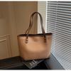 Frostet retro veske dame stor kapasitet 2025 ny vår og sommer allsidig avslappet skulderveske shoppingveske tote bag