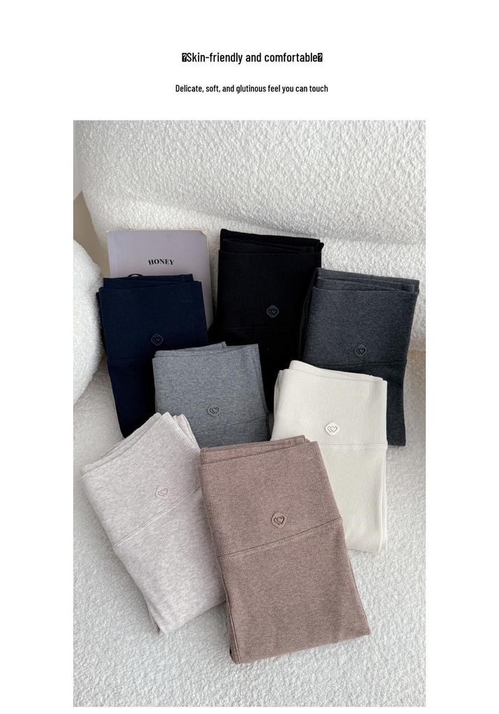 Women's High-Waist Wool Leggings: Warm, Seamless, Thickened, Plus Velvet, Slimming Cotton Pants for Autumn and Winter.