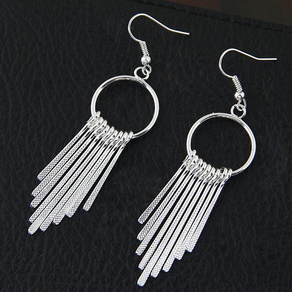 Neunblättrige Hohl-Ohrstecker im koreanischen Stil - 7 Styles verfügbar