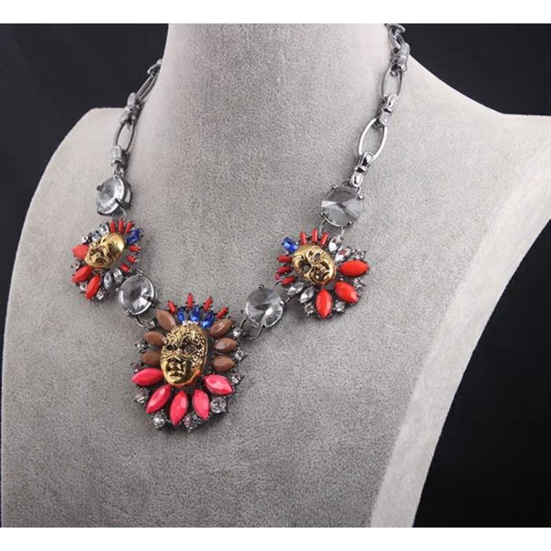 Exaggerated Retro Mixed-Color Gemstone Short Collarbone Necklace, Women'S Jewelry, Can Be Mixed