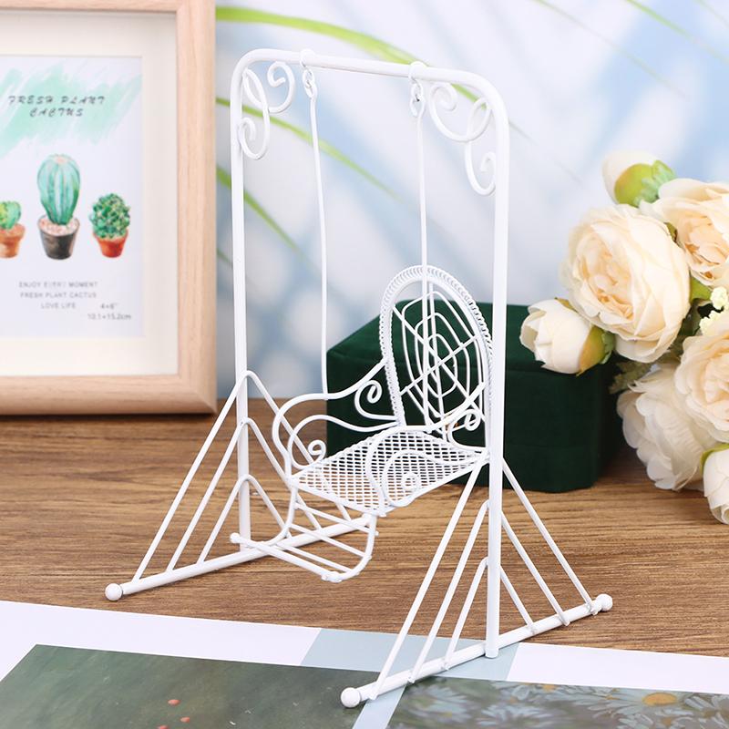 1:12 White Wood Swing Modle Toys Dollhouse Miniature Furniture Mini Wooden Swing Chair Garden Scene Doll House Decor Accessories