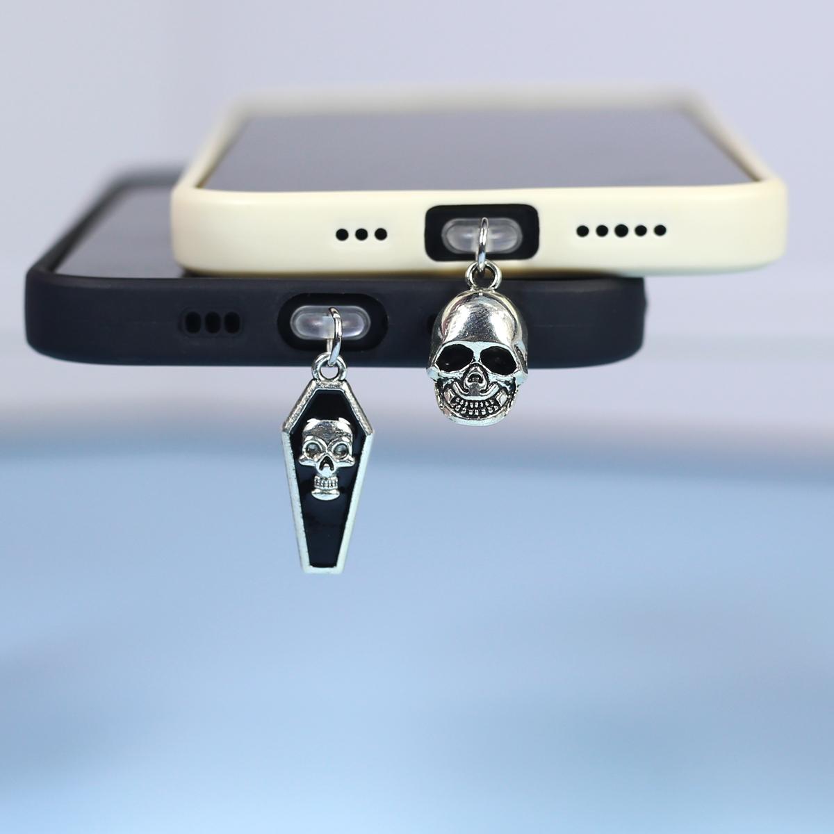 

Skull Irregular Skull Phone Dust Plug Pendant Mobile Accessories Decoration For Iphone Type-C Charging Port Plug Dust Stopper