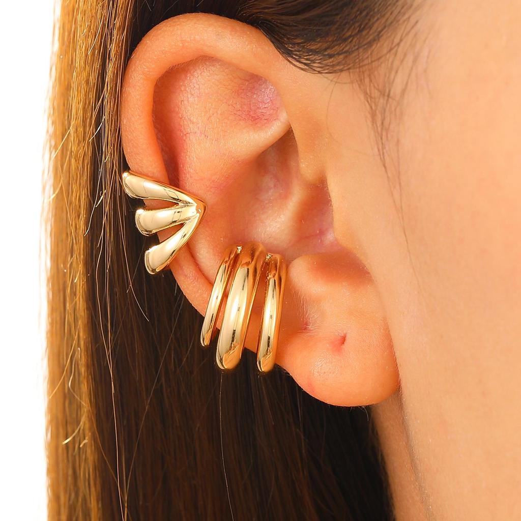 Minimalist Glossy Triple-Layer U Ear Cuff: Luxurious, Non-Piercing European & American Style Jewelry for Women