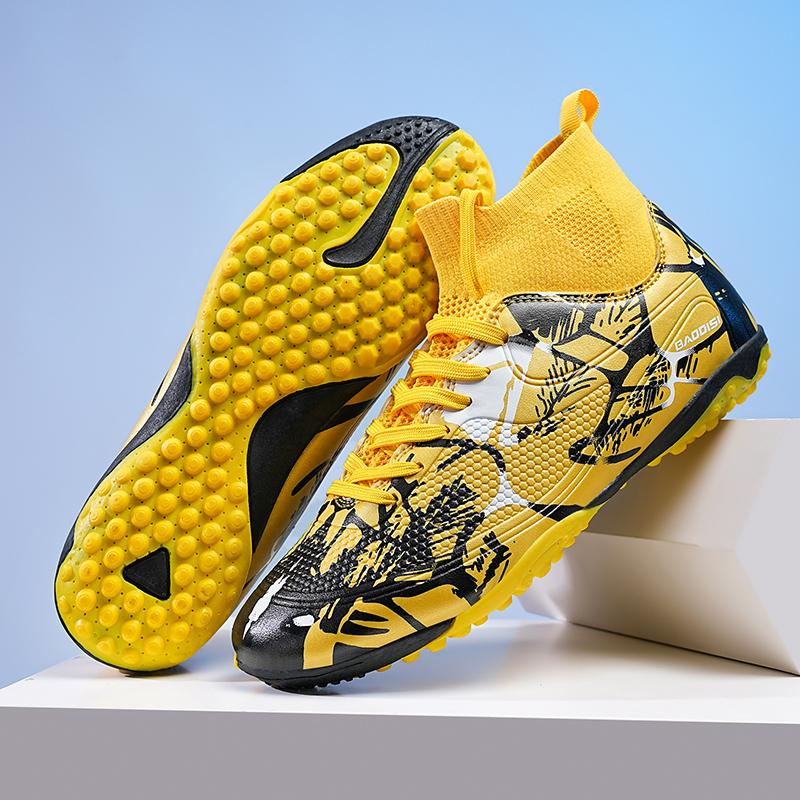 Men TF Football Boots Sneakers Professional Field Casual Adult Male Soccer Shoes Indoor Non Slip High Quality Football Shoes