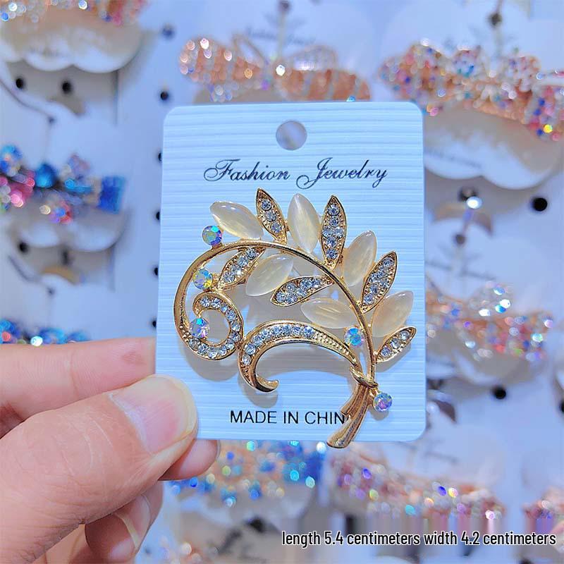 

Роскошная брошь-корсаж из сплава со стразами - Универсальная брошь высокого класса для защиты от обнажения и стиля