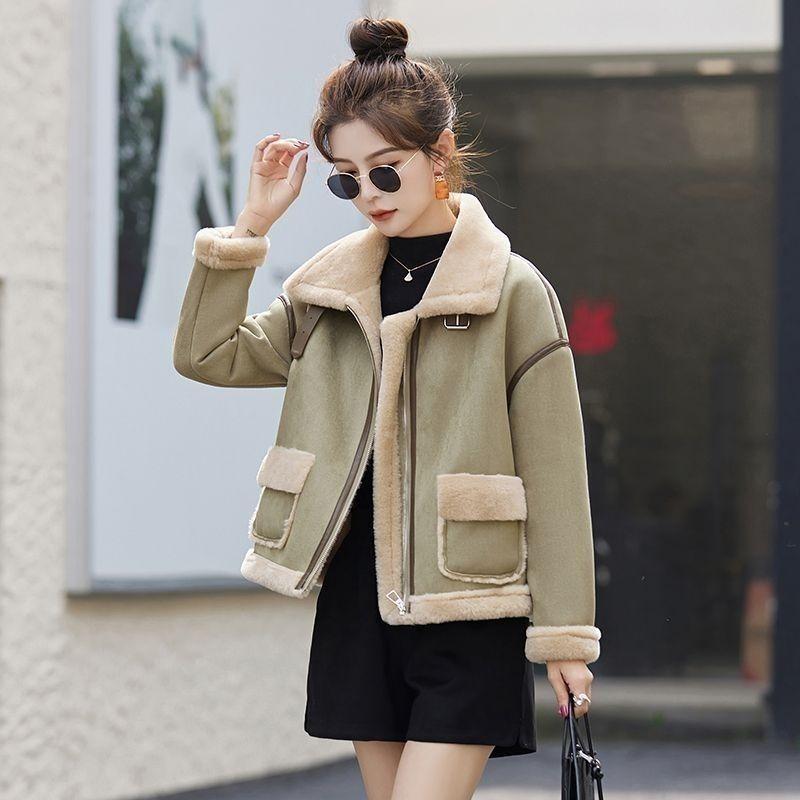 

Зеленая меховая куртка с интегрированным верхом женская из искусственной замши зимняя новая милая локомотивная одежда легкая S [within 50kg] зелёный