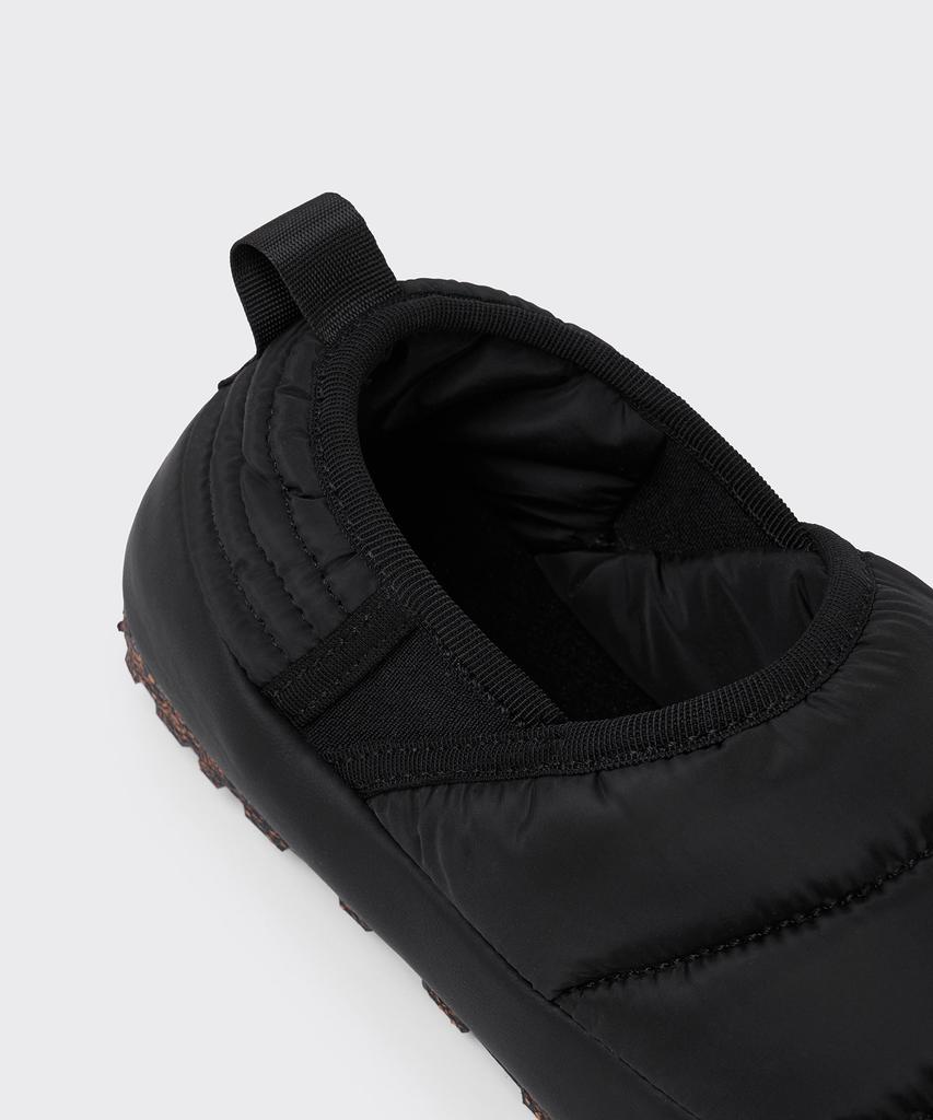 Musinsa Standard Padded Camp Slip-On [Black]