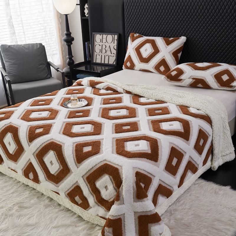Double Layer Lamb Wool Blankets Thick Soft and Warm Geometric Jacquard Tafu Velvet Quilt Office Nap Sofa Multi-functional Blanket