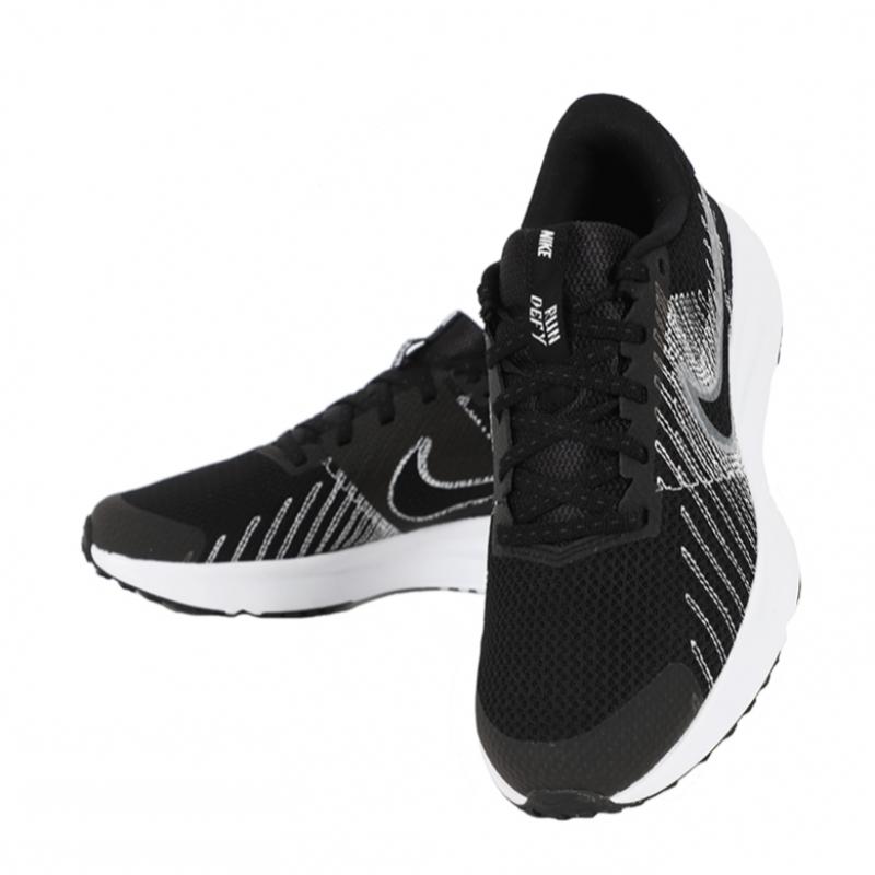Nike Run Defy