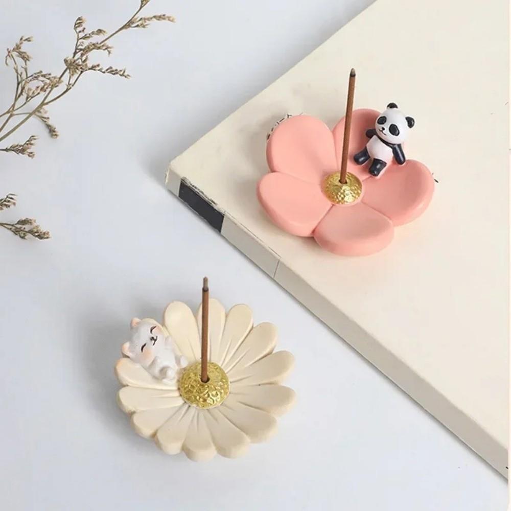 Ceative Resin Incense Holder Mini Blossom Sakura Ash Catcher Animal Incense Stick Burner Home Decoration