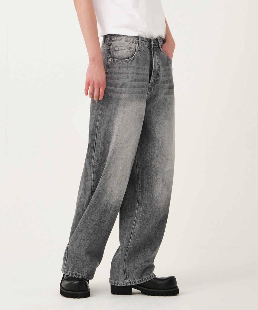 Akeusi Loose Washed Balloon Fit Wide Denim Pants Unisex (Black Wash)