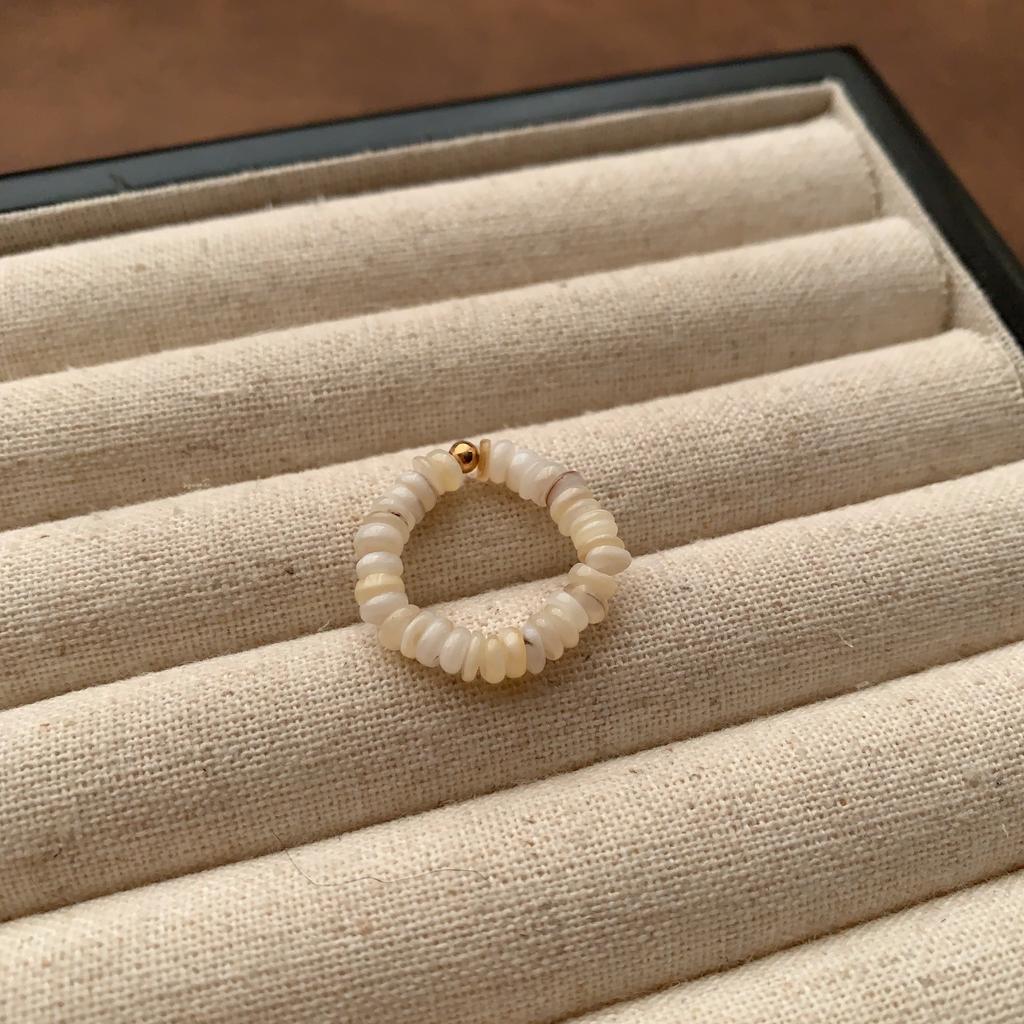 Welfare Cold Wind Resin Ring Zircon Ring Versatile Spiral Ring Fashionable Personality Women