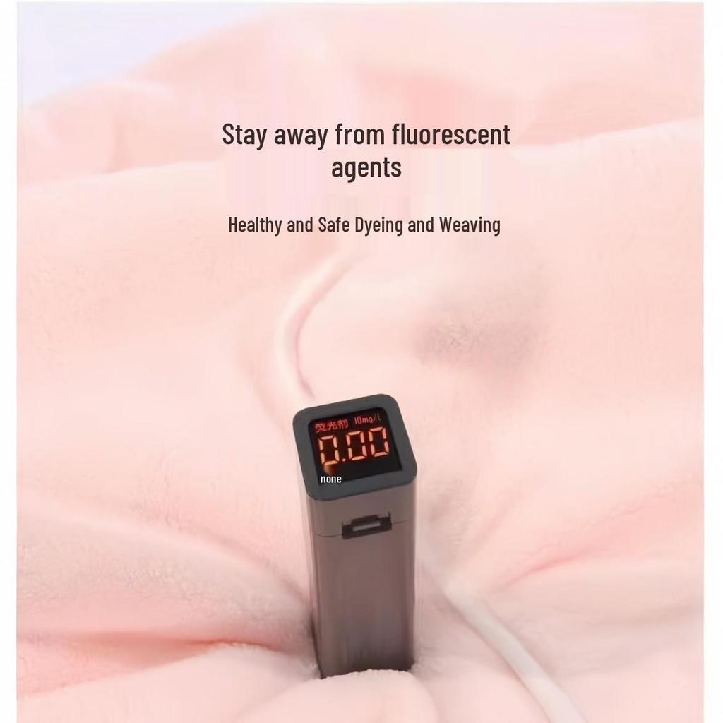 Women's Coral Fleece Hooded Bathrobe, Long Sleeve, Ultra-Absorbent and Thickened, Perfect for Home Use in Autumn and Winter