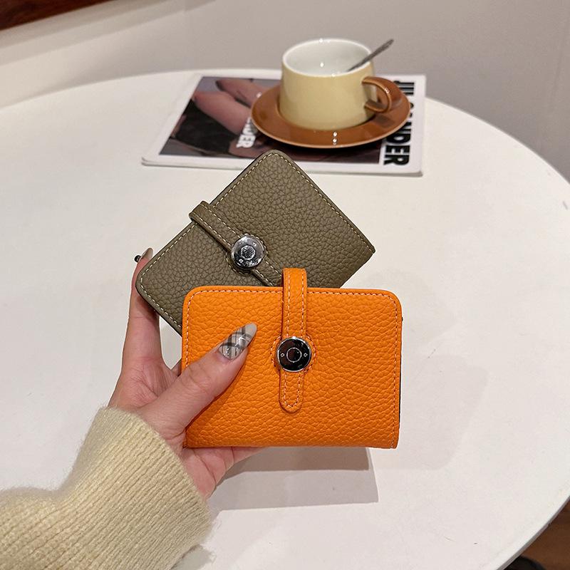 Short wallet Women's folding large-capacity wallet New texture casual clutch wallet